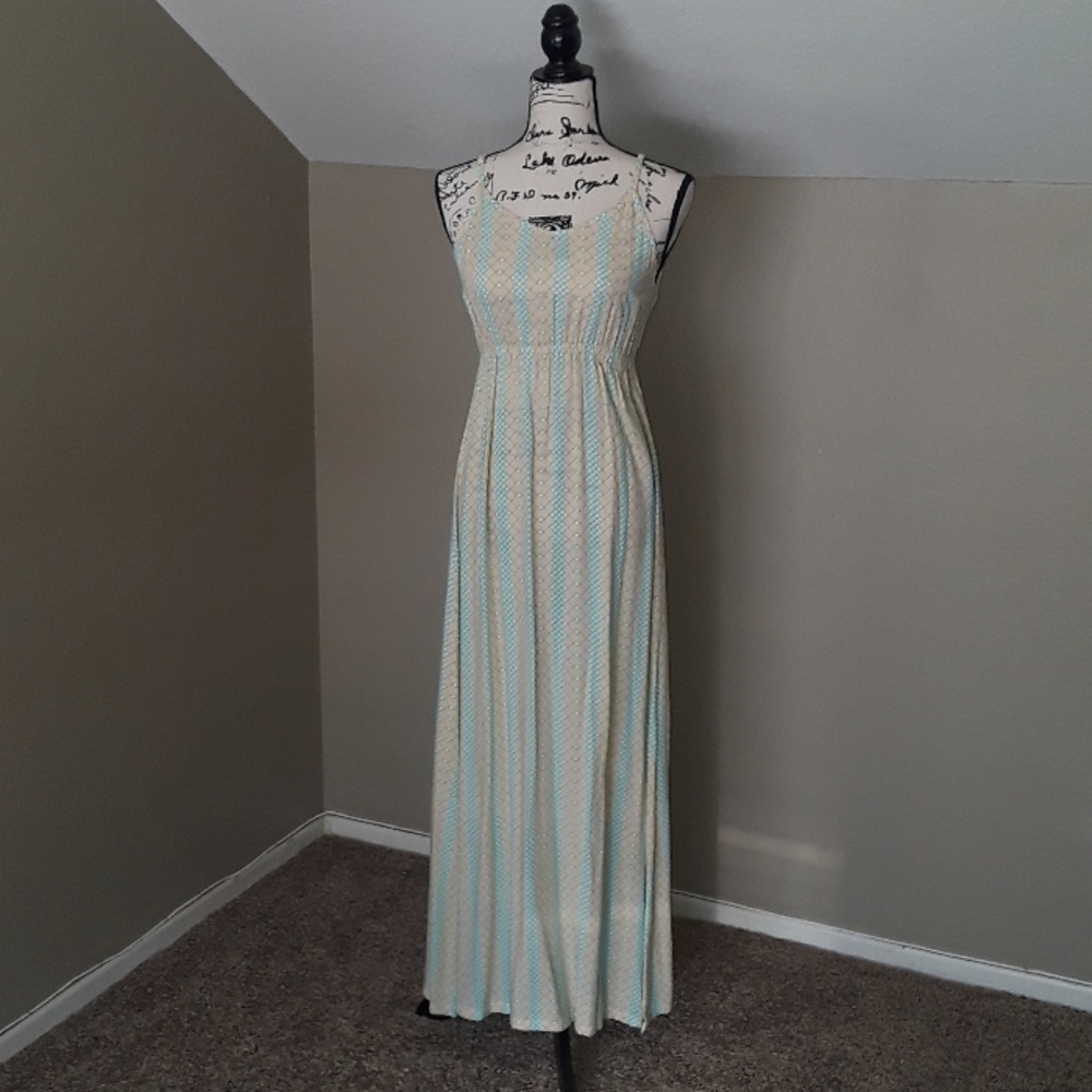 Ava Sky Honolulu Hawaii Maxi Dress